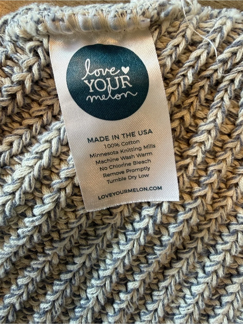 Love Your Melon Women’s Gray Knit Beanie